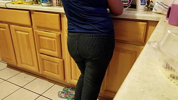 Preview 1 of Xxx Video Bro Sister Mom Hd - Hermoso culito Suegra