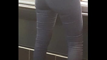 Preview 2 of Opa Women - Nice round ass