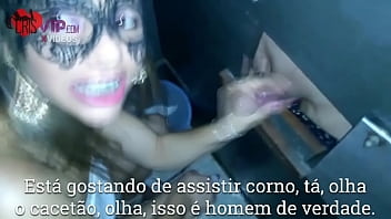Preview 1 of Wont Let Me Pull Out - Cristina Almeida voltou para as cabines para mamar enquanto seu marido filma sendo xingado de corno,  faz sexo,  oral e toma leitinho de pessoas desconhecidas | Gloryhole 3 - Parte 1/2 - Trailer