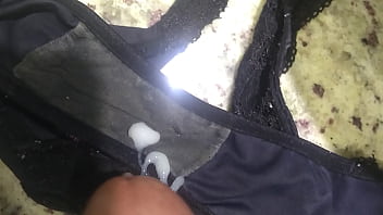 Preview 4 of Porn Jav Kucuk Kiz Zorla Sikis - Gozando na calcinha dela 5