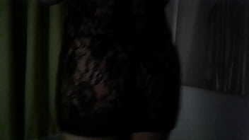 Preview 3 of Nicollet Siya - Ella y su vestido trasparente