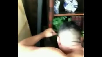 Preview 4 of Rape Petticoats - Linda shemale penetrando a chico