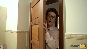 Preview 1 of Hasband And Wife Sex Hard Core - DADDY4K. Probando modales modernos