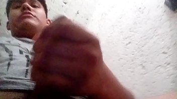 Preview 1 of Zbrdsti Xxxx Vidio - Me masturbo rico y dejo todo manchado