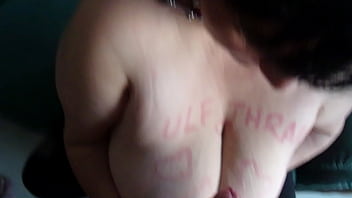 Preview 4 of Spank Bnak - Belle &eacute_jaculation sur les grosses mamelles de Chienne Marie