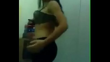 Preview 2 of Horny Neighbours Wife - Crentinha gostosa rebolando