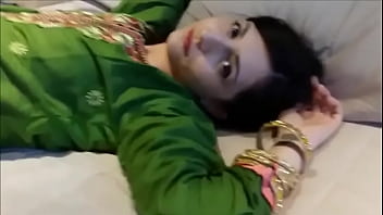 Preview 4 of Sunny Leone Rough Porn - Anyone know the full video or any info?