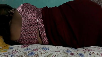 Preview 1 of Sister Brother Japnes Sex - SANJANA AUNTY SHOWING ASS IN MAROON SAREE
