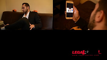 Preview 2 of Delicia De Peitos No Onibus - Cyber sexting gets cock &amp_ cum-hungry babe Valentina Ricci what she wants GP235
