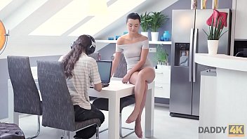 Preview 1 of Series Fuk - DADDY4K. &iquest_Qu&eacute_ preferir&iacute_as,  tu computadora o tu novia? &iquest_Y ella?