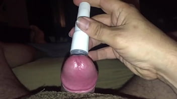 Preview 1 of Raghini Xxx - Vaya gustazo da el vibrador en el frenillo frenulum