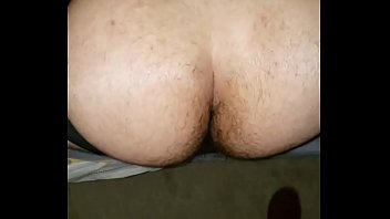 Preview 1 of Le Chehyn Xxxborno - Papi Was stretching my hungry hole