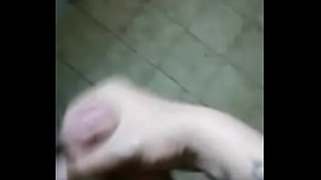 Preview 2 of Red Wap Dot Indian - Milico novinho gozando para mim v&iacute_deo 1