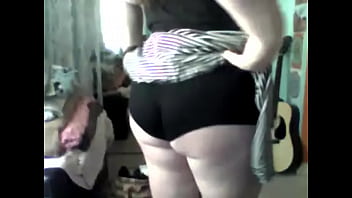 Preview 3 of Spicy Hunt - girl shakes her ass
