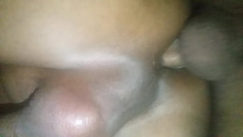 Preview 1 of Lesbian Sleeping - Fudendo com o entregador da farmacia
