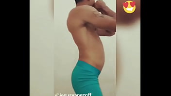 Preview 4 of Teen Picporn - JESUS YANEZ DANCE HOT