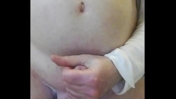 Preview 2 of Magari Tynaurebi - A wank on the bed