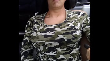 Preview 4 of Anlmal Zookol - Gwenny jerking in the car