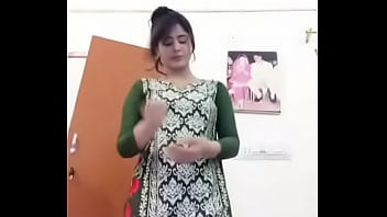 Preview 1 of Ben 10 Video Xx - Very Cute Desi Girl Fully Nude Leaked Mms Selfy