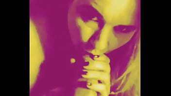 Preview 1 of Freind Anak - Oral delicioso com loira safada!