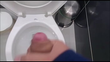 Preview 3 of Very Very Bog Tits - safado mentiroso  558186998575 (whats dele)