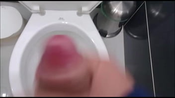 Preview 4 of Very Very Bog Tits - safado mentiroso  558186998575 (whats dele)