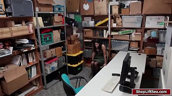 Preview 1 of Girls Xxx Wedio - Shoplifter caught and fucked by officer