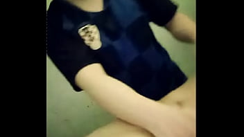 Preview 2 of Farndz Mom - Massage m&ugrave_ k&iacute_ch dục