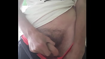Preview 3 of Chub Gay Slut - Szymon Książkiewicz wali konia w swojej kuchni