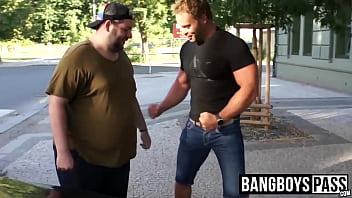 Preview 4 of Xxxhb 12 - Burly deviant flexing alongside hunk before battle