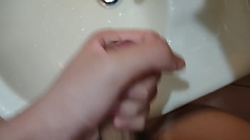 Preview 3 of Black Girls Get Fuckcom - 包莖自慰