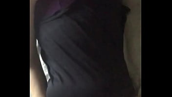 Preview 4 of 3gp Small Size - Gostosa se masturba com womanizer antes da academia