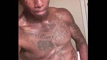Preview 2 of Old Mom Women - Billionairekid buck