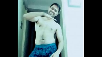 Preview 1 of Tle Solo - Desi Lounda