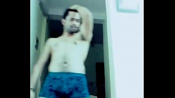 Preview 4 of Tle Solo - Desi Lounda