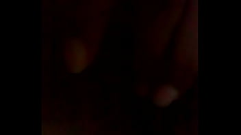 Preview 3 of Fuk Mom From Room - Me masturbo con una foto de mi ex