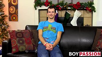 Preview 1 of Desi Hd Vidos - Horny gay teen masturbates with a toy in his cute ass