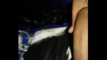Preview 2 of Iceland X Video - Soraia Perola tarada se exibindo na rua e passando gente andando