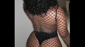 Preview 1 of Arrechas Locas - chubby black beauty in fishnet