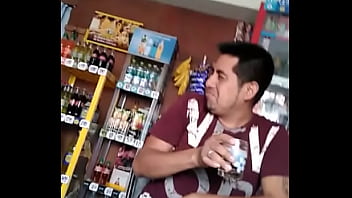 Preview 2 of Xxxxxxx Cxxx Xxxxx - Moreno seduce a cuarent&oacute_n