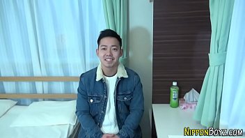 Preview 1 of Gaw Desi Sex Khet Me - Japanese twink cums pov
