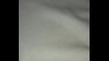 Preview 1 of Atomic Kitten Nude - Dando pro meu namorado bem gostoso parte um fazendo  uma massagem anal nele com os dedos