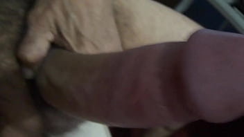Preview 2 of Sleeping Mom Por - Verga madura caliente y dura de vuelo alto