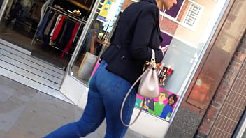 Preview 4 of Jony Sins Banyo - Candid - Latina BigButt In Tight Jeans (RM1) No:2
