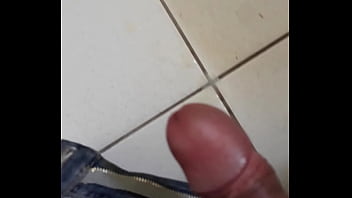 Preview 4 of Saneleone Xx - Meu pau babando / My cock and cum