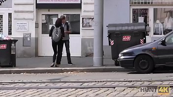 Preview 2 of Ride Toy Hd - HUNT4K. &iexcl_Praga es la capital del turismo sexual!
