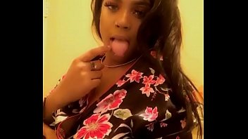 Preview 2 of Sxsgirl - Black Tongue