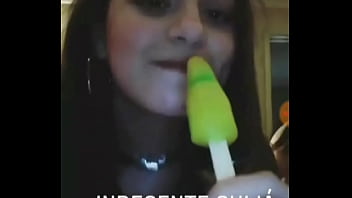 Preview 2 of 12 Yers Sex Porn - Joven de 18 a&ntilde_os se la chupa al helado5765