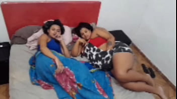 Preview 1 of Lilly Baby - Gr&aacute_vida lactante sexo a tr&ecirc_s com marido e sobrinha...