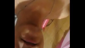 Preview 4 of Amciq Emen - En el ba&ntilde_o con este calor